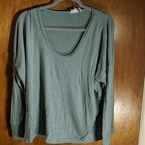 Comfy long sleeve tee